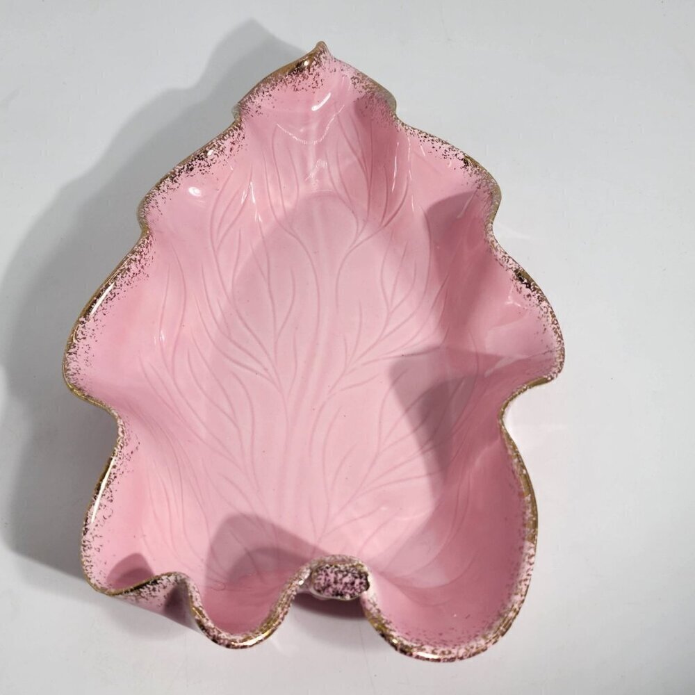 Large Pink Ceramic Ruffled Edge Leaf-Shaped Bowl with Gold Accents Marked 101 K - Picture 4 of 10